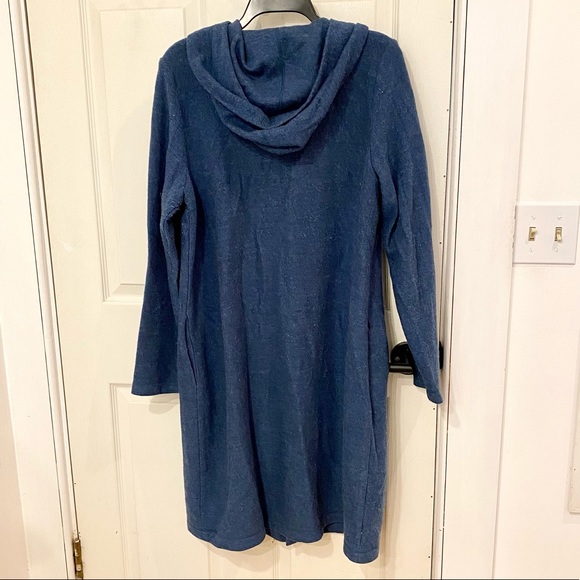 Lightweight hooded wool sweater coat - Picture 4 of 7